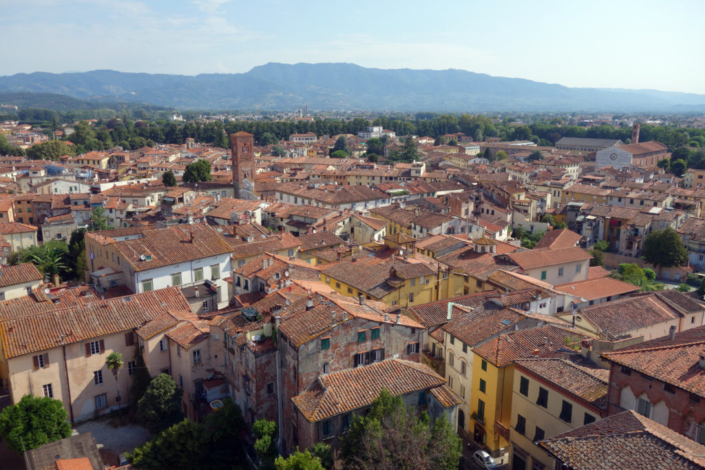 Lucca en Toscane vue d'en haut